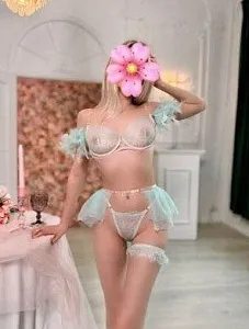 Детализированные фото и отзывы Инди стройная пушка