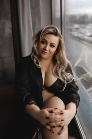 Блондинки, Карина - фото и отзывы