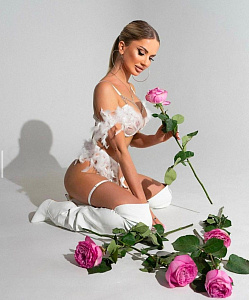 Дашенька из Симферополь - интим фото