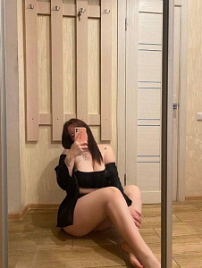 Юля — фото и список услуг